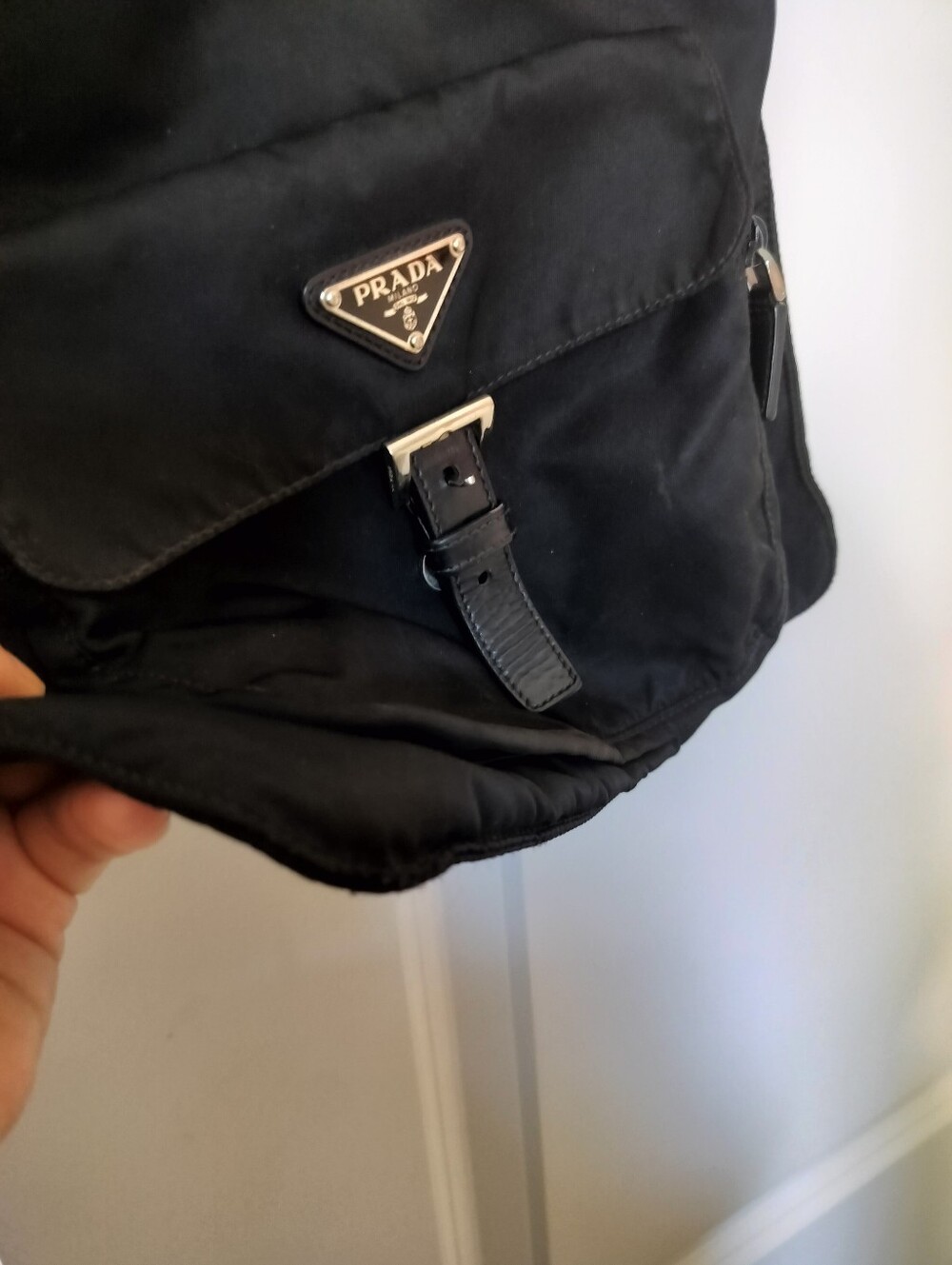 Prada Crossbody - Picture 4 of 8